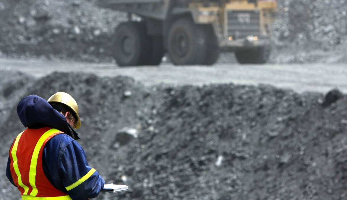 Maules Creek coal mine taking water illegally, water watchdog alleges