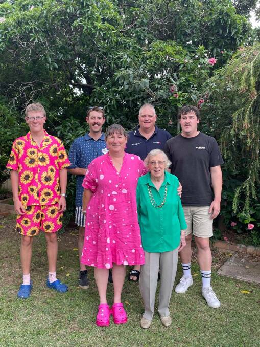Eli Kelly (second left) pictured with brother Blake, dad Scott, brother Ethan, mother Alison and grandmother Patricia. Picture Supplied