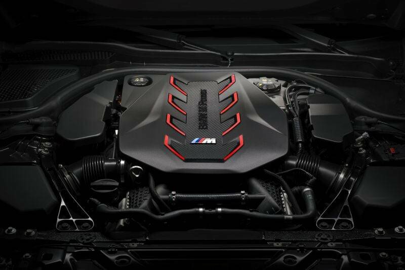 2025 BMW M5 becomes a 535kW PHEV V8 weapon